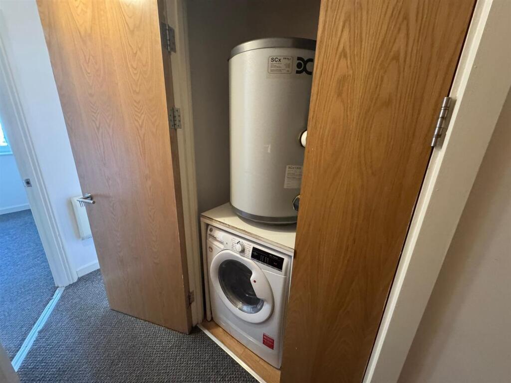 Additional image 4 of 289 Otley Road, Bradford