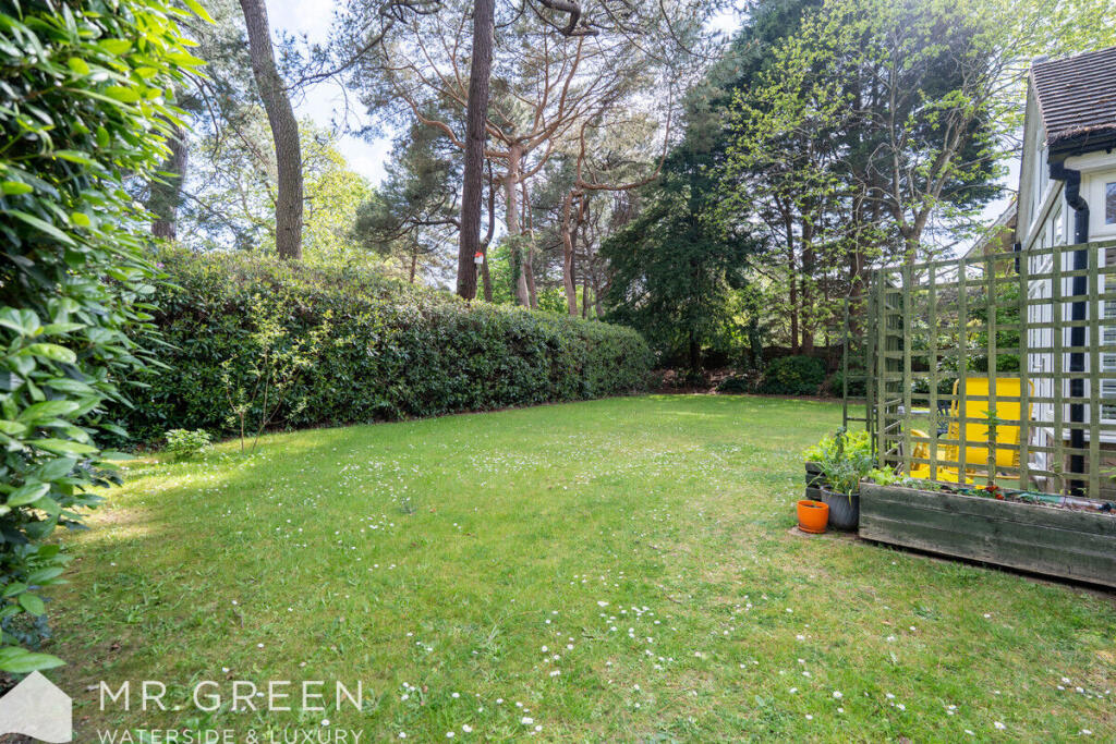 Additional image 10 of Manor Road, Bournemouth, Dorset, BH1 3EZ