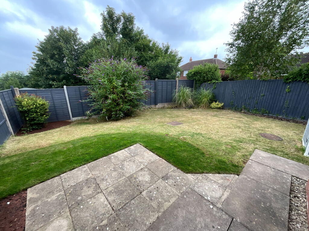 Additional image 11 of HALESOWEN, Barnswood Close