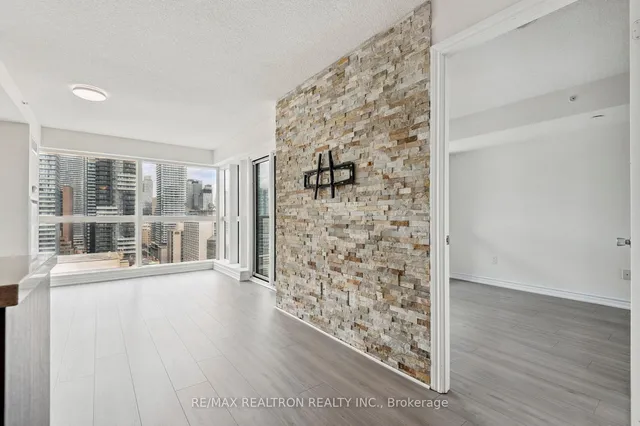 Additional image 25 of 386 Yonge St Unit 2201