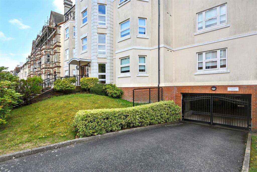 Additional image 16 of Jevington Gardens, Eastbourne