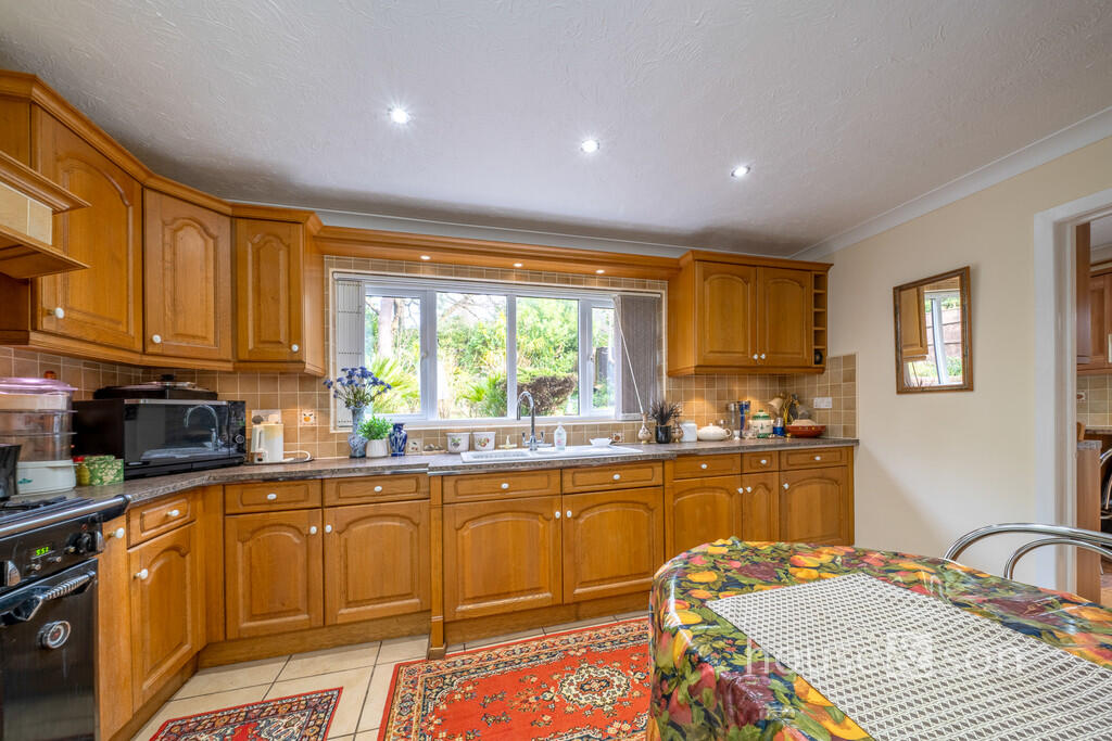 Additional image 8 of Queens Park Avenue, Bournemouth