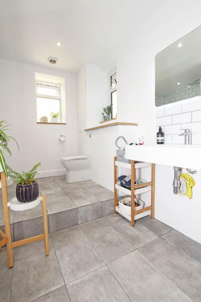 Additional image 10 of Meads Road, Eastbourne, BN20 7ET