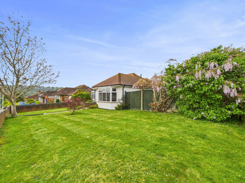 Additional image 24 of Coombe Rise, Findon Valley, Worthing BN14 0ED