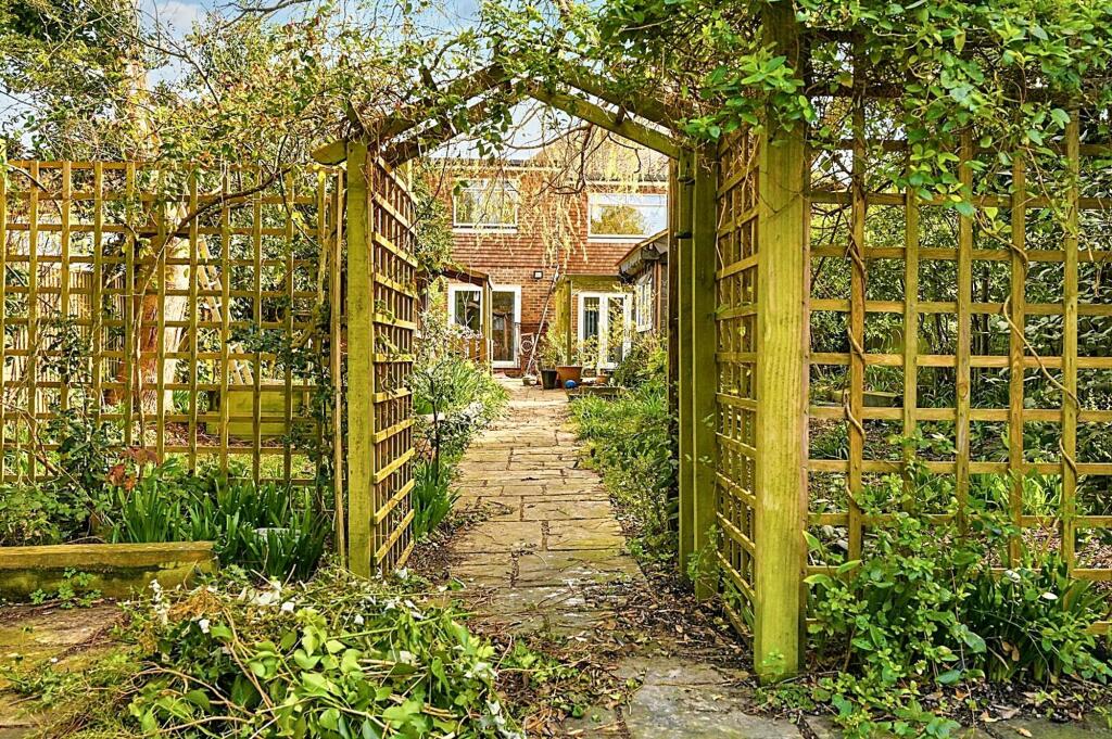 Additional image 23 of Freeman Avenue, Eastbourne, BN22