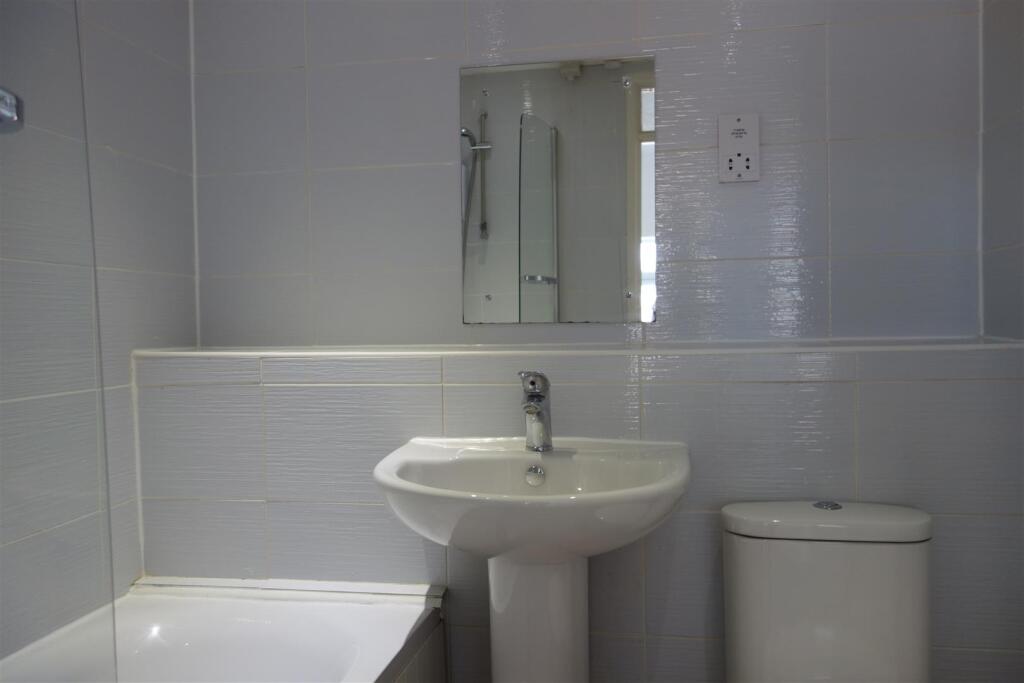 Additional image 10 of Kitebrook Close Solihull B90 4UQ