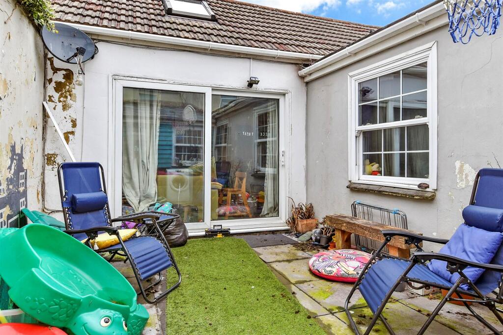 Additional image 8 of Becket Road, Worthing, West Sussex