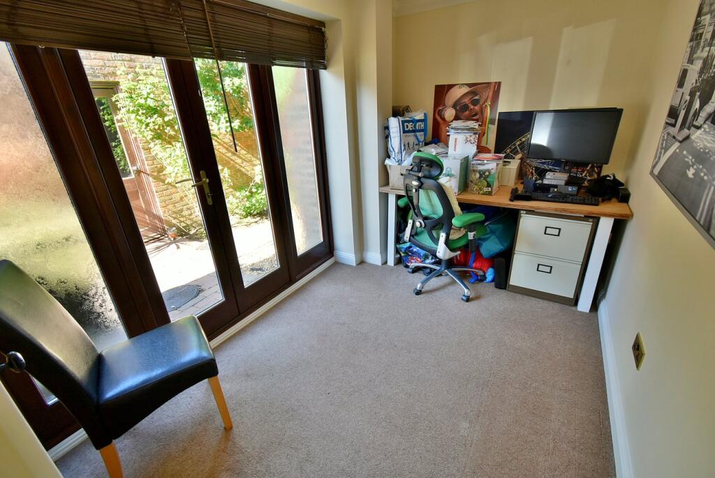 Additional image 8 of Lake Farm Close, Ferndown, BH22