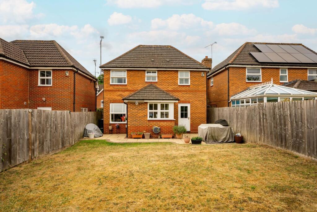Additional image 16 of Longacres, St. Albans, Hertfordshire, AL4