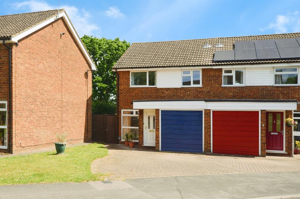 Broadstone Road, Harpenden