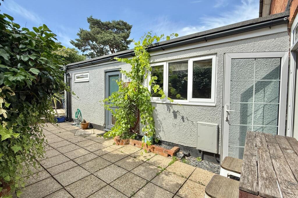 Additional image 4 of Hightown Road, Ringwood, BH24 1NQ