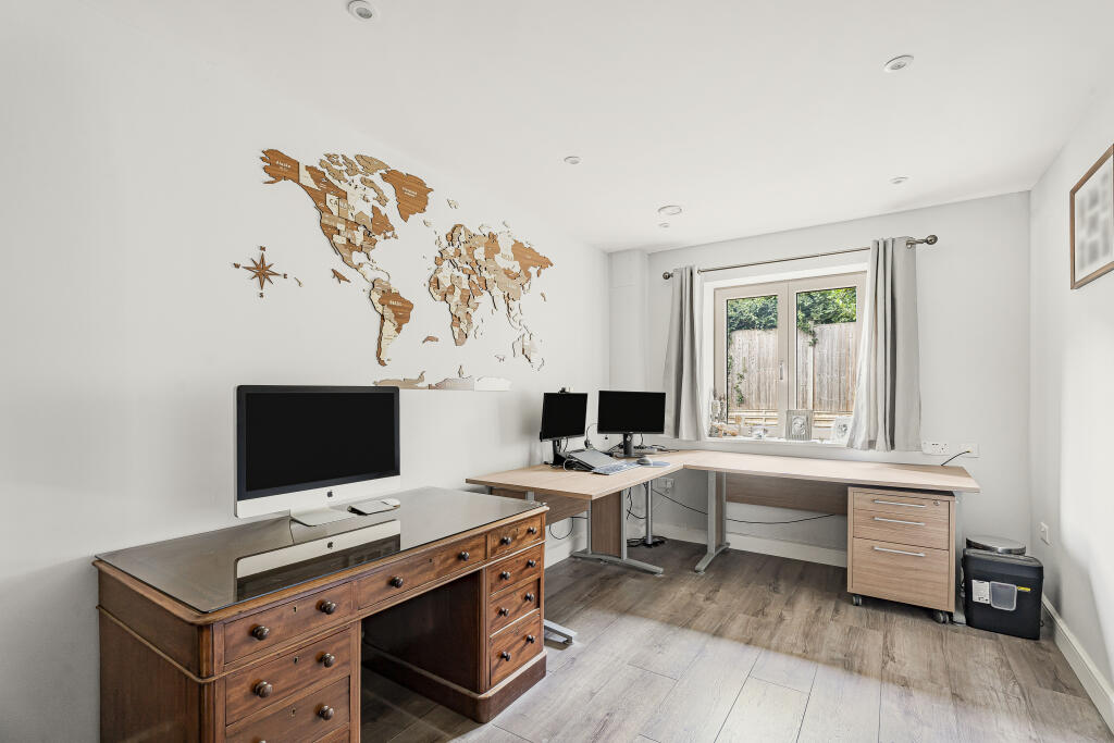 Additional image 10 of Briary Wood End, Welwyn, AL6