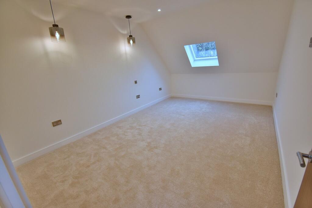 Additional image 13 of 14 Golf Links Road, Ferndown, BH22