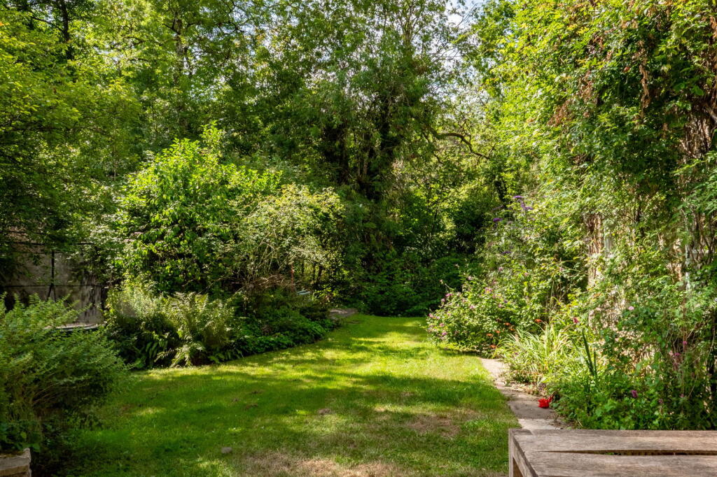 Additional image 23 of Vallis Vale, Great Elm
