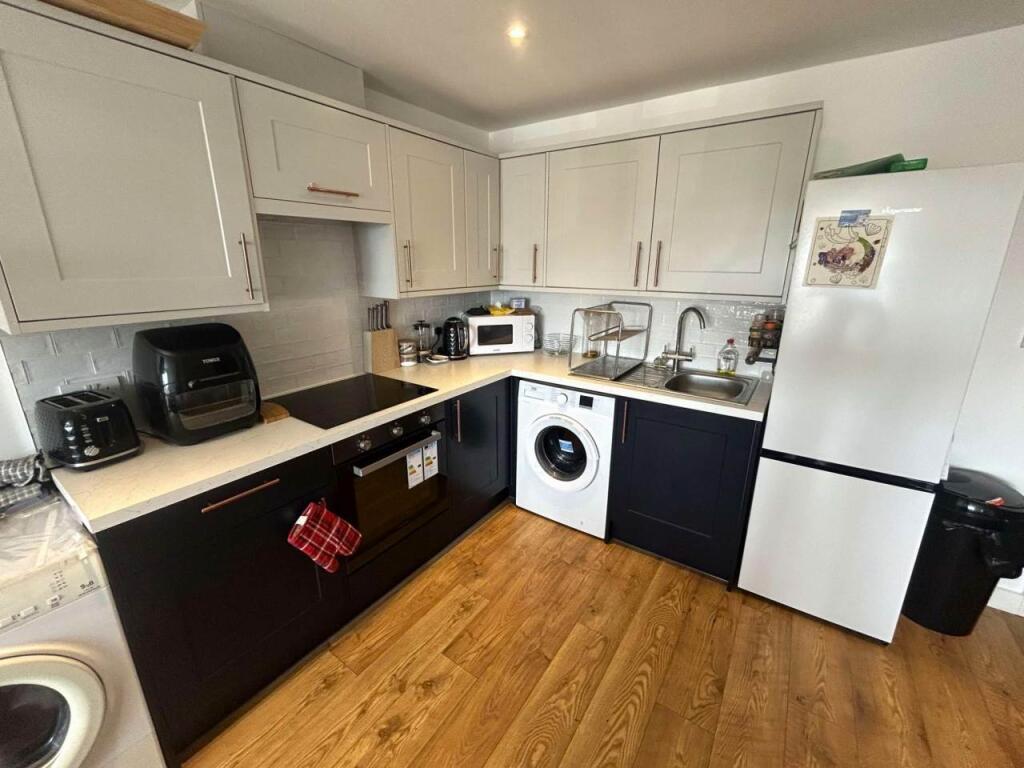 Additional image 6 of Brassey Parade, Brassey Avenue,