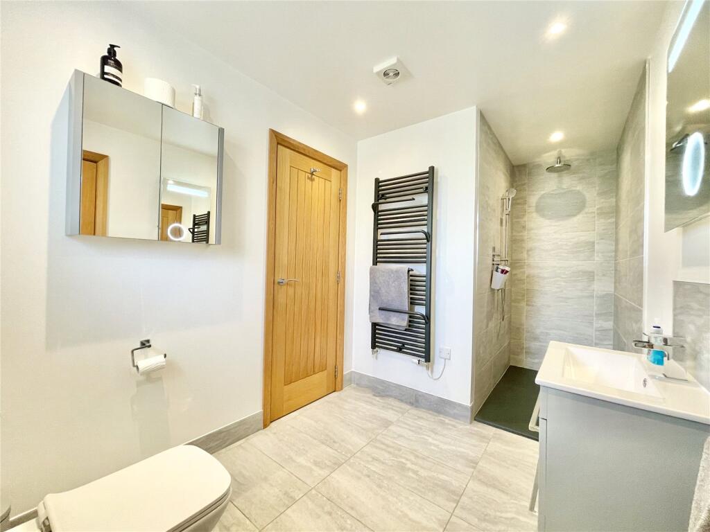 Additional image 15 of Shepherd Close, Highcliffe On Sea, Christchurch, Dorset, BH23