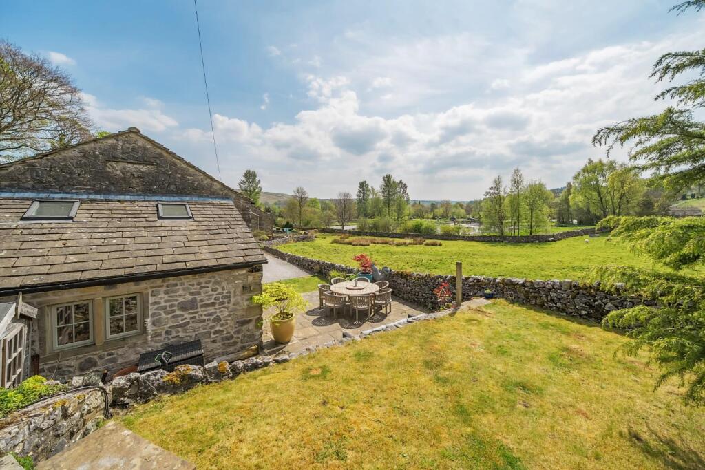 Additional image 5 of Old Hall Laithe & Barn on The Green, Kilnsey, Skipton