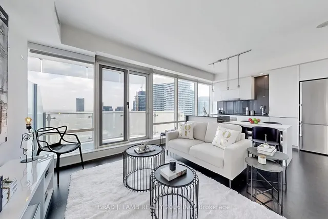 1 Bloor St Unit 3903