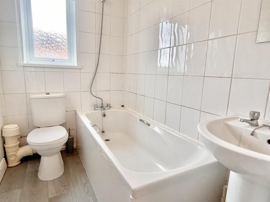 Additional image 4 of 21B Toms Town LaneStudleyWarks.