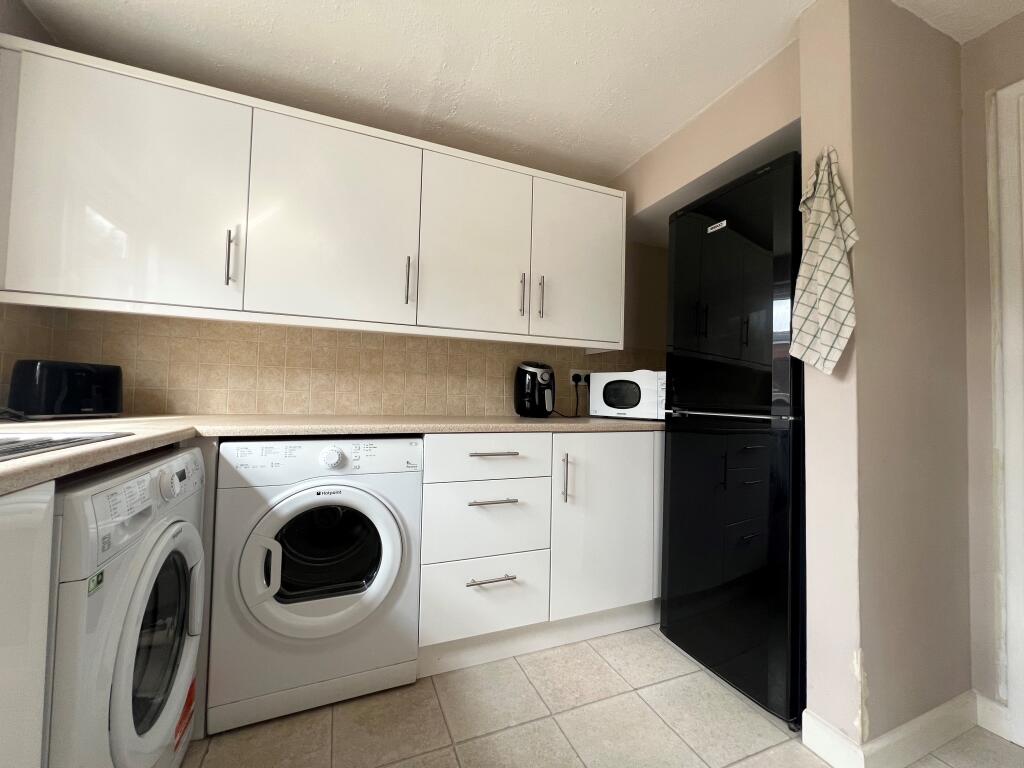 Additional image 16 of York Close, Bromsgrove