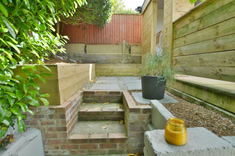 Additional image 19 of Hull Crescent, Bearwood, Bournemouth, BH11 9RG