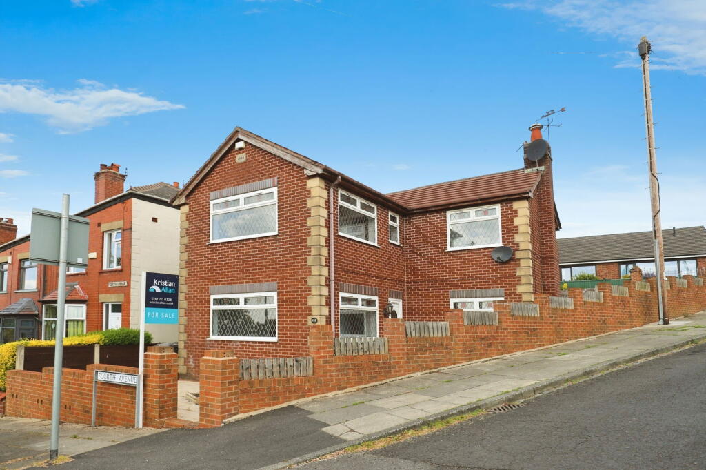 Primary image of Fourth Ave, Bury, BL9 7RH