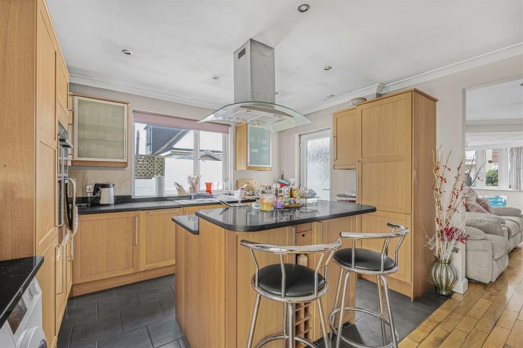 Additional image 24 of Horsham Avenue, Peacehaven