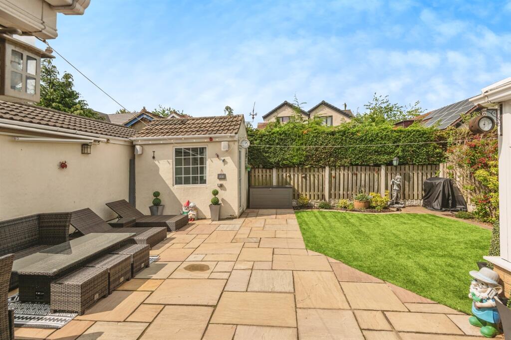 Additional image 17 of Dean Beck Avenue, Bradford