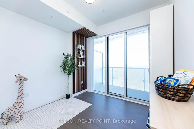 Additional image 8 of 15 Queens Quay St Unit 3202