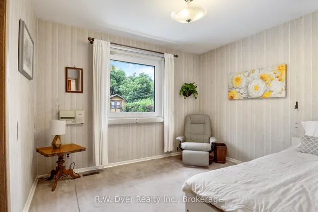 Additional image 14 of 41 Highpark Ave