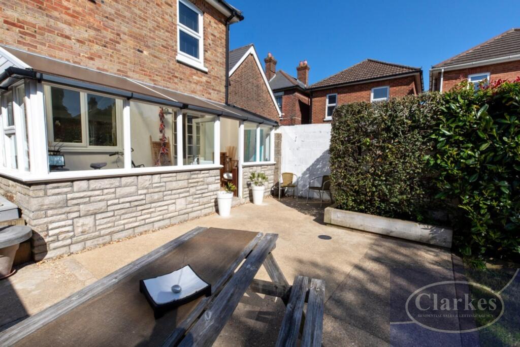 Additional image 18 of STYLISH Detached House CASTLE RD WINTON