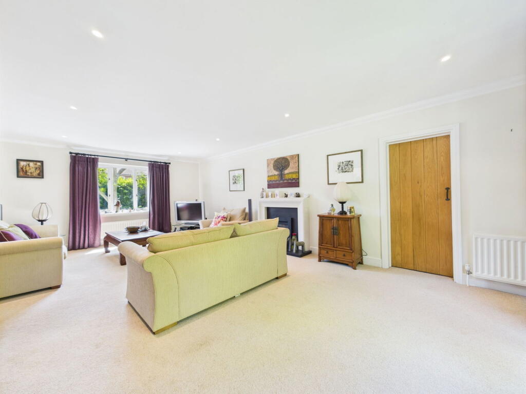 Additional image 16 of Convent Gardens, Findon Village, BN14 0RZ