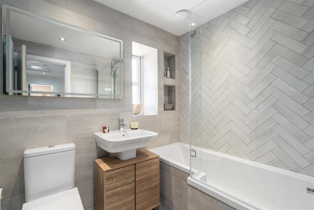 Additional image 10 of Shelfield Close, Hockley Heath