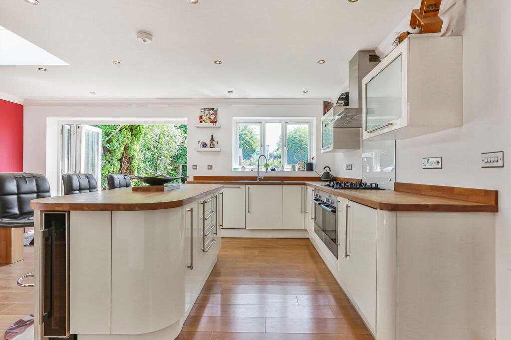 Additional image 9 of Leybourne Avenue, Bournemouth, BH10 6HF