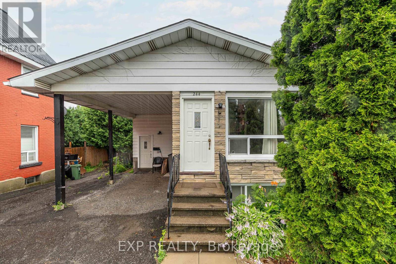 A - 244 BRADLEY AVENUE|Ottawa, Ontario K1L7E9