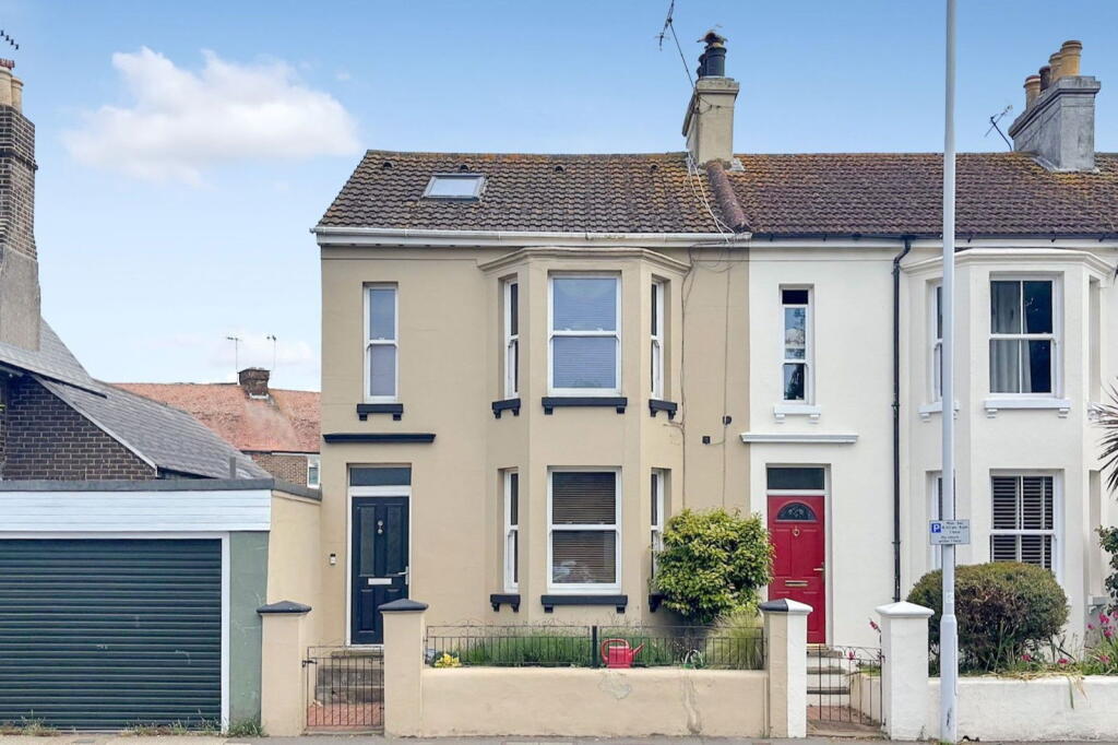 South Street, Tarring, Worthing, BN14 7NB