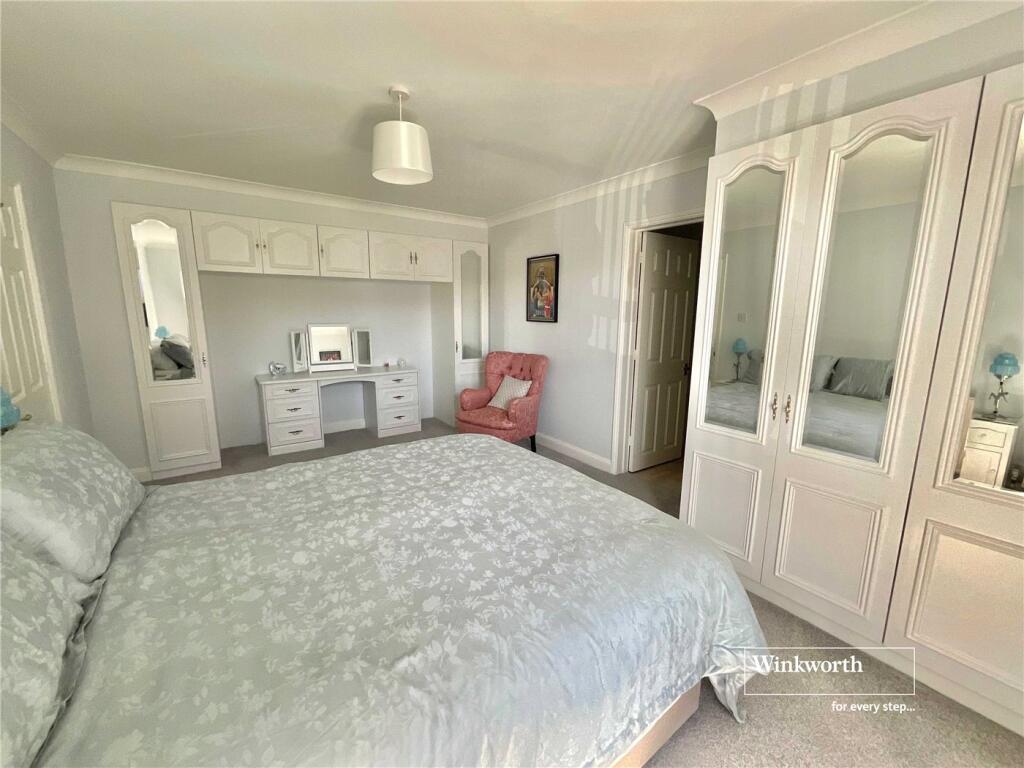 Additional image 4 of Barton Court Avenue, Barton on Sea, New Milton, Hampshire, BH25