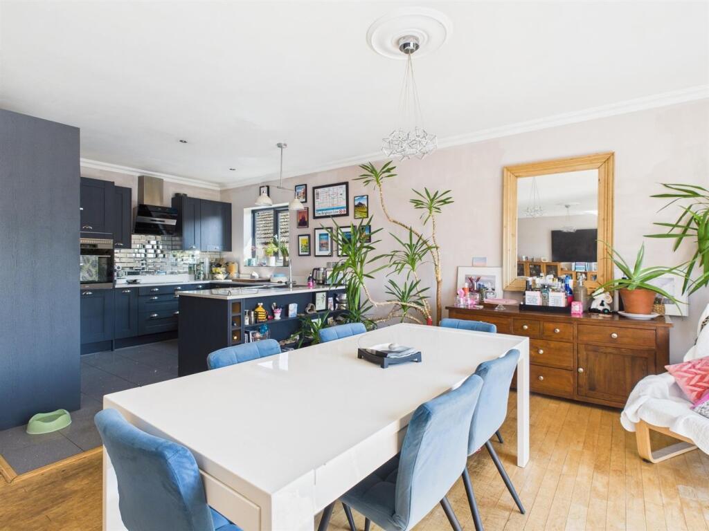 Additional image 24 of The Compts, Peacehaven