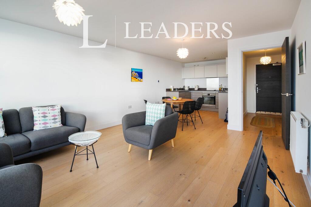 Additional image 14 of Sirius