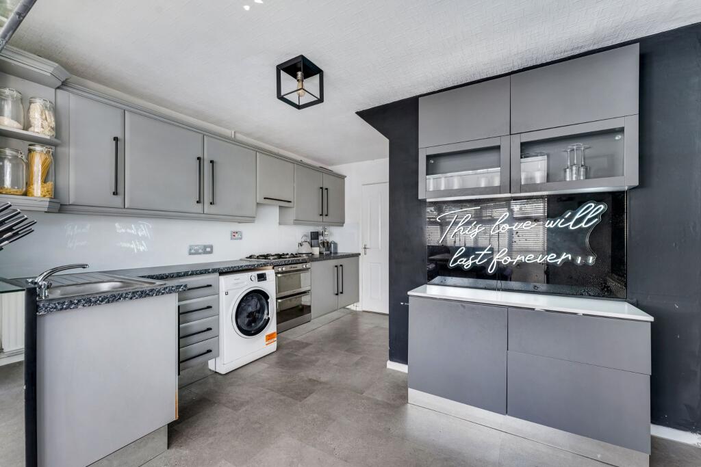 Additional image 5 of Thornham Drive, Bolton, BL1