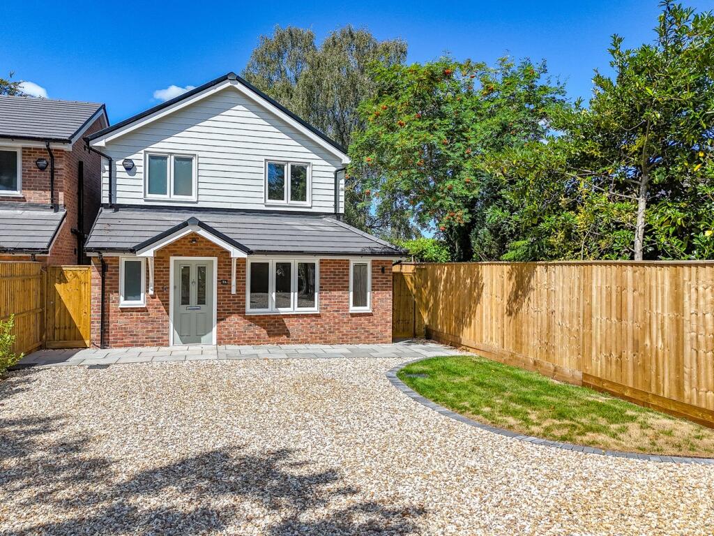 Martins Hill Lane, Burton, Christchurch, BH23