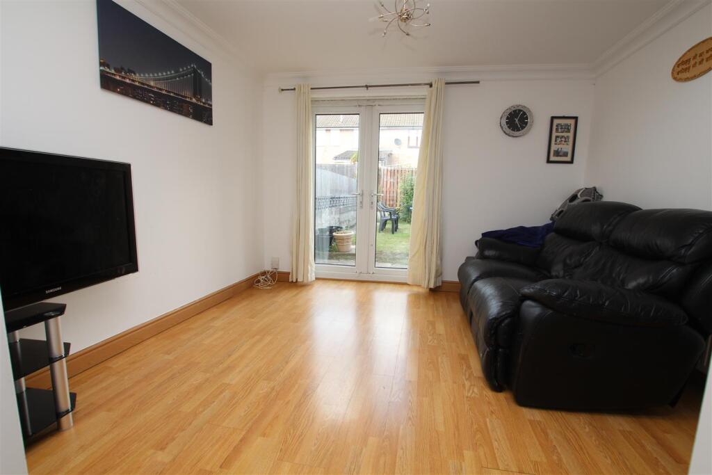 Additional image 5 of Cairns Close, Kings Park, BD2