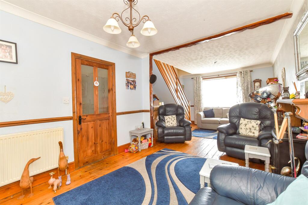 Primary image of Gladonian Road, Littlehampton, West Sussex
