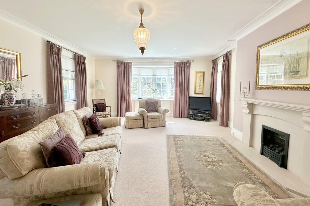 Additional image 10 of Little Forest Road, Talbot Woods, Bournemouth, BH4