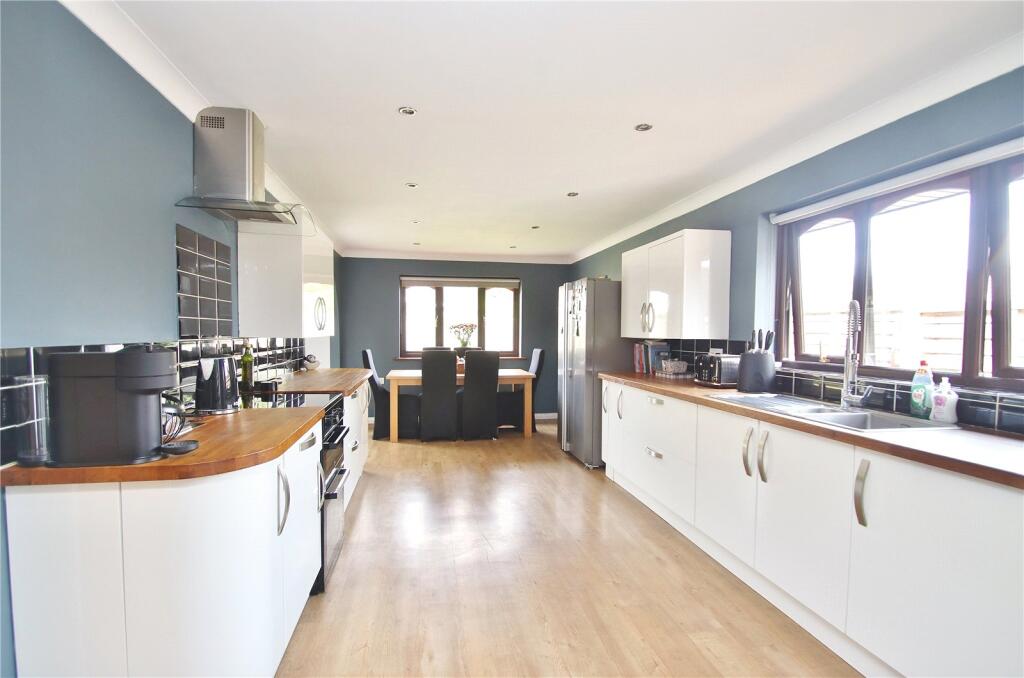 Additional image 18 of Noon Hill Drive, Verwood, Dorset, BH31