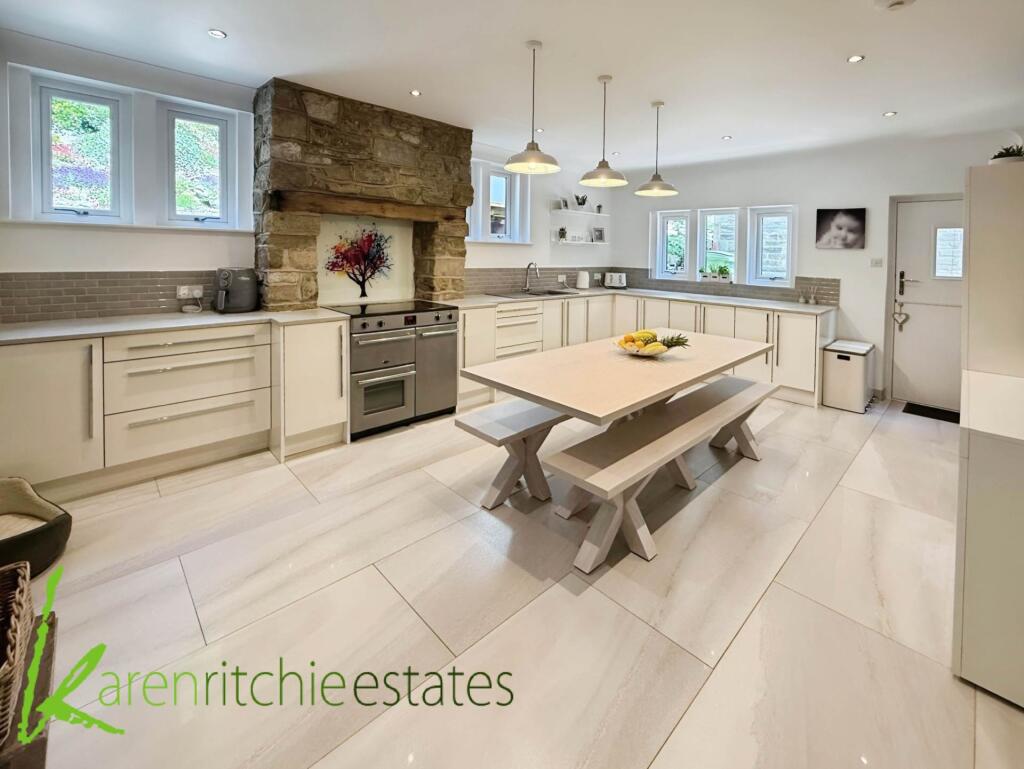 Additional image 30 of The Barn, Hollinhurst Drive