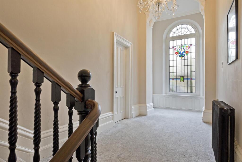 Additional image 22 of Oakfield House, Hazlewood