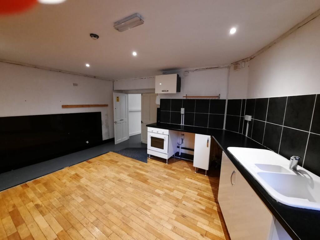 Additional image 8 of 8 The Rock, Bury, BL9 0NT