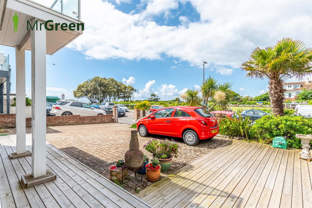 Additional image 14 of 19 Woodland Avenue, Bournemouth, BH5 2DJ