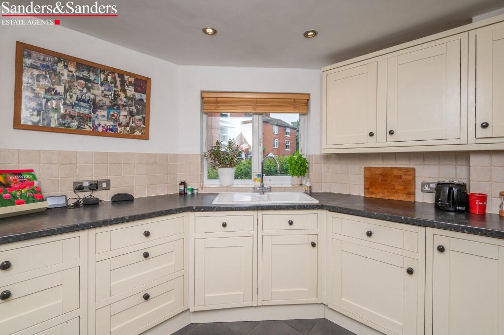 Additional image 8 of Stratford Road, Alcester, B49